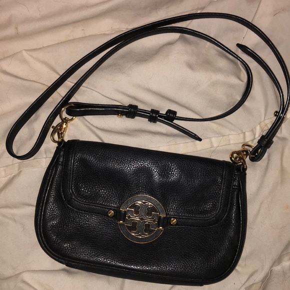 tory burch black side purse